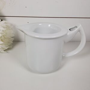 VTG 2003 Bandwagon White Warming Pitcher | Gravy Sauce Serving Pitcher